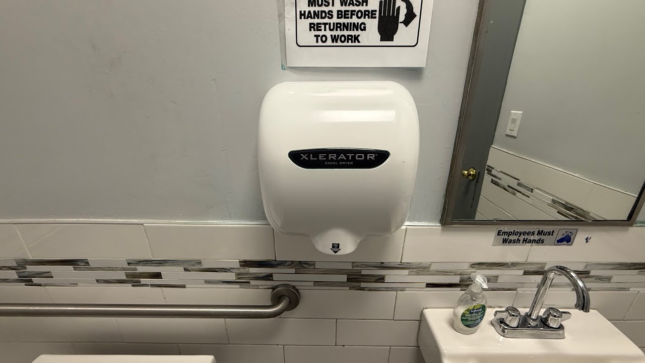 2022 Excel Dryer Xlerator | Western Beef, Voice Road Plaza | Carle Place, NY