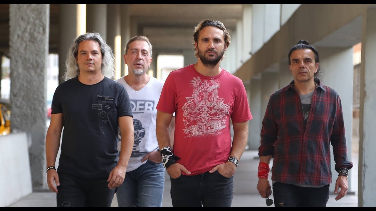 Yort Savul Bir Suçlu Var 4K Black n Roll