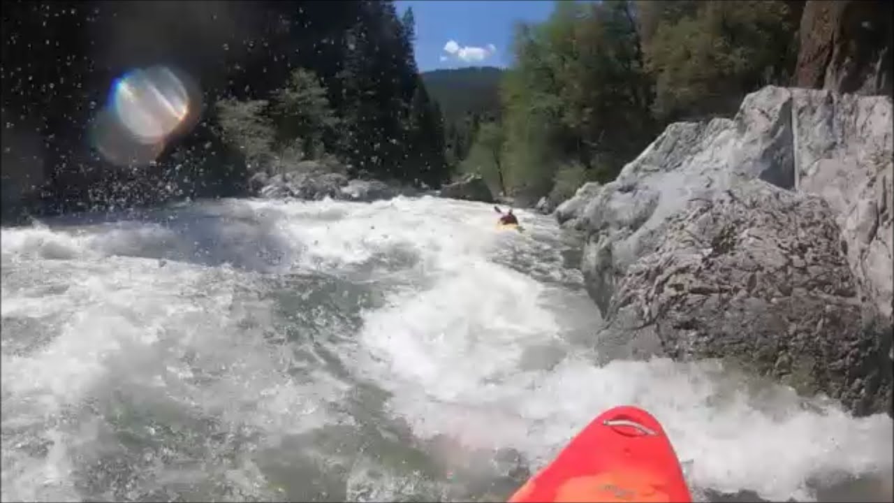 Kayaking Wild Plum section of the North Yuba River level estimate 1150cfs at Sierra City.