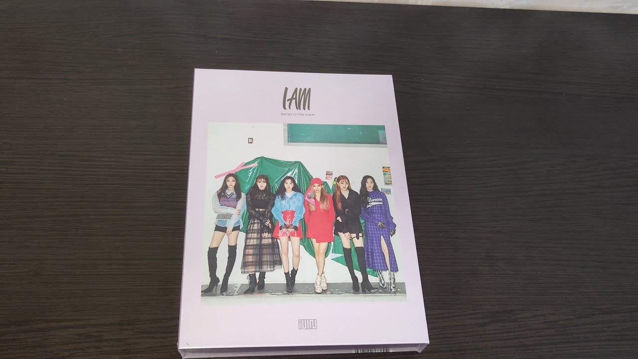 Распаковка/ Unboxing (G)I-DLE - I am (1st Mini Album)