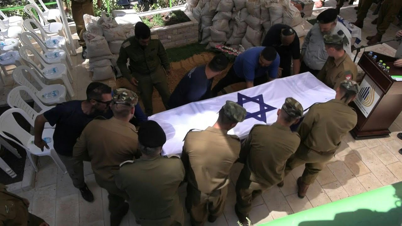 Funeral begins for Israeli soldier killed in Gaza | AFP