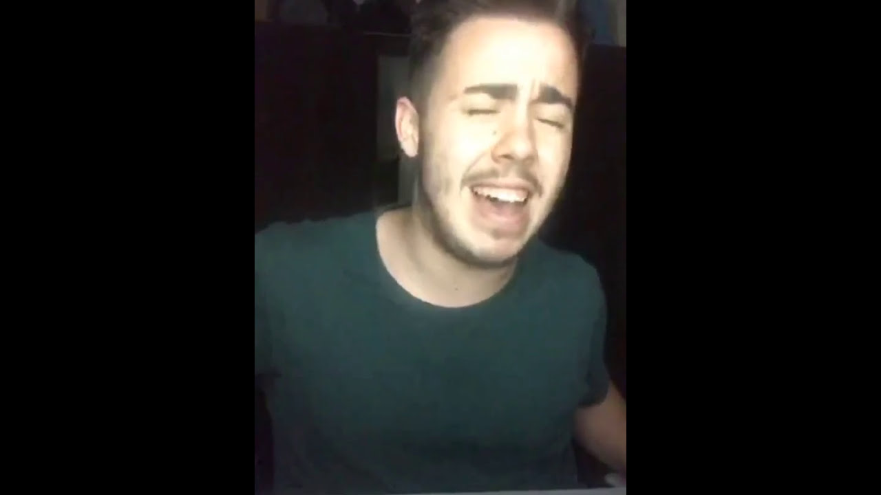 SOGE CANTANDO 
