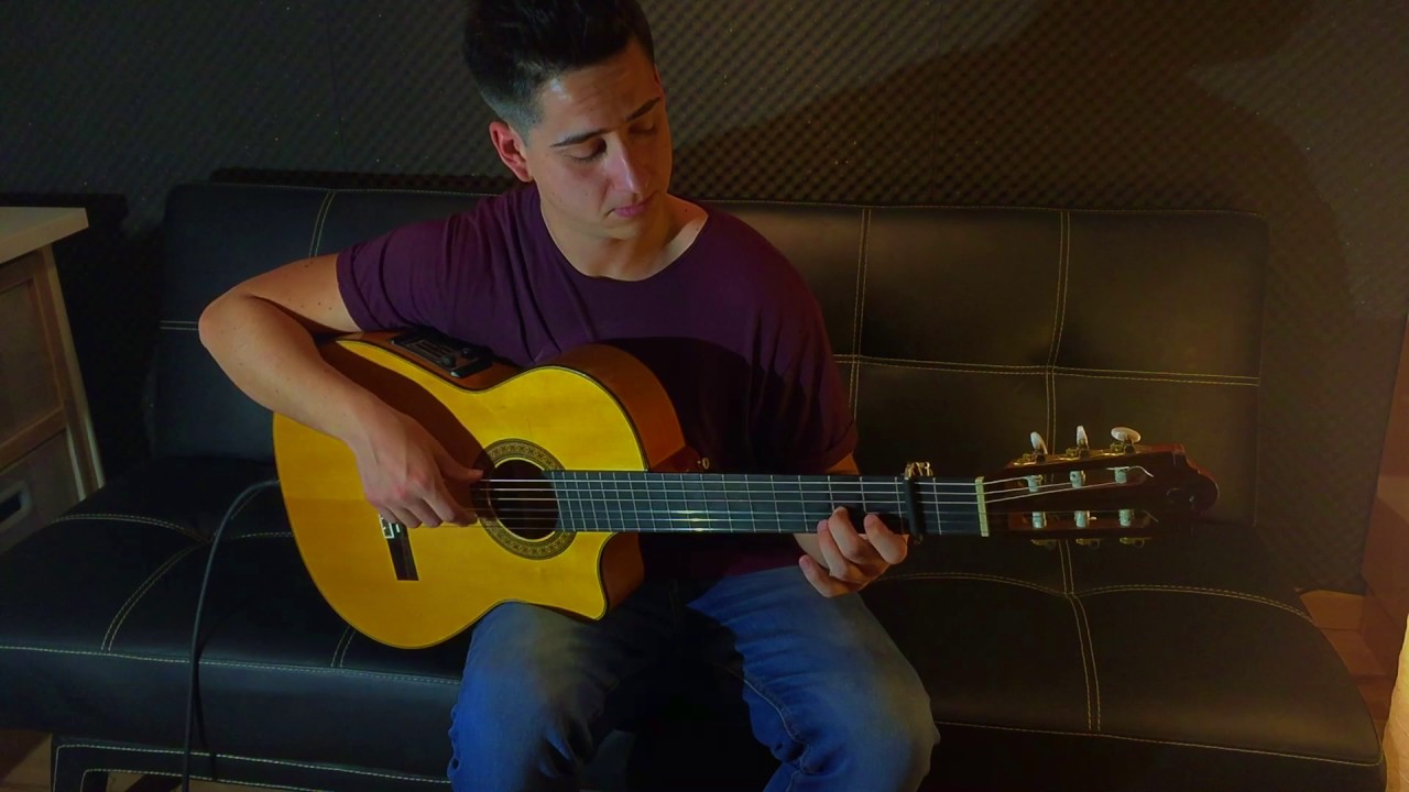 DESPACITO / TRAICIONERA / SHAPE OF YOU - Flamenco Covers by Paquillo Garcia