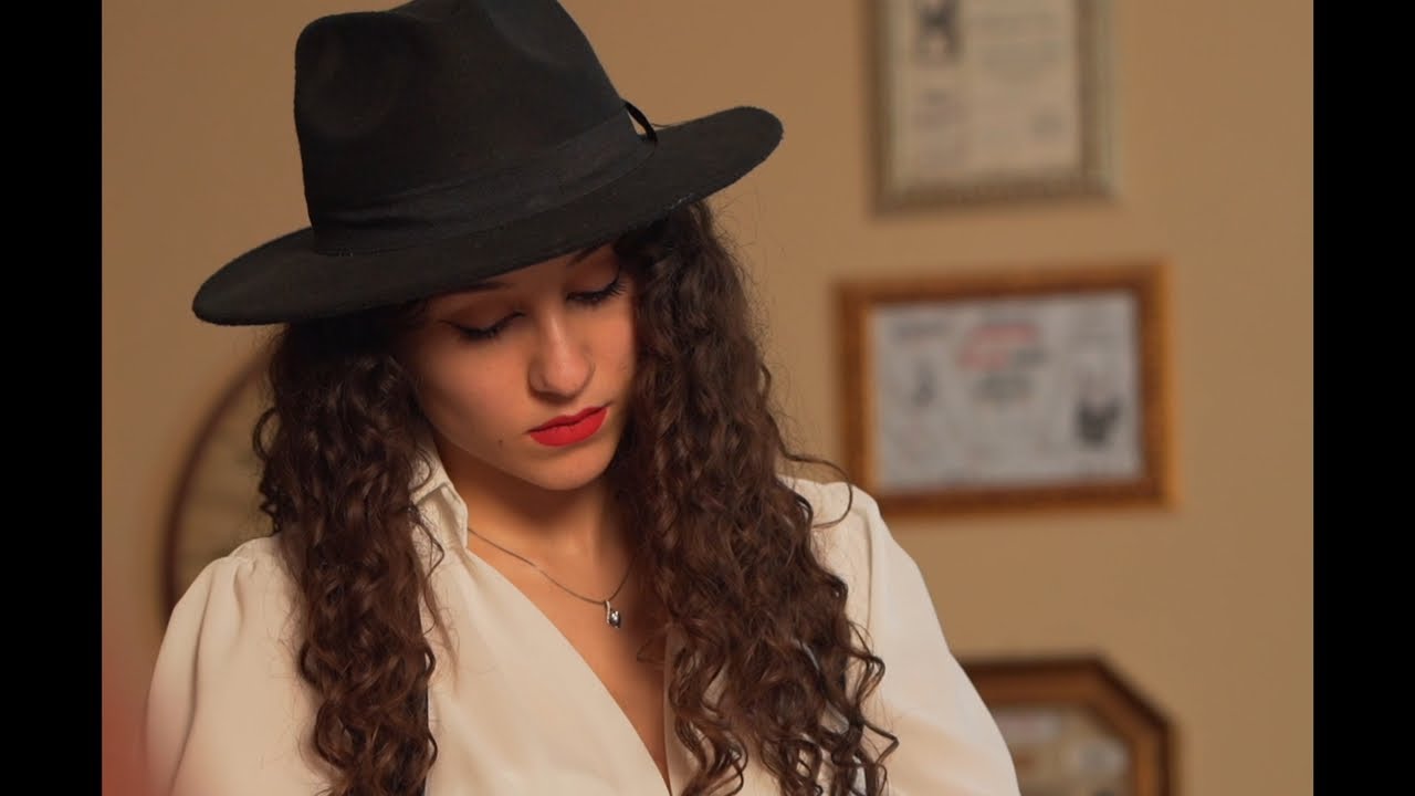 ASMR 💈 Lady Barber & Il Tonsor       “the Sicilian”. #asmr #asmrcommunity #barber