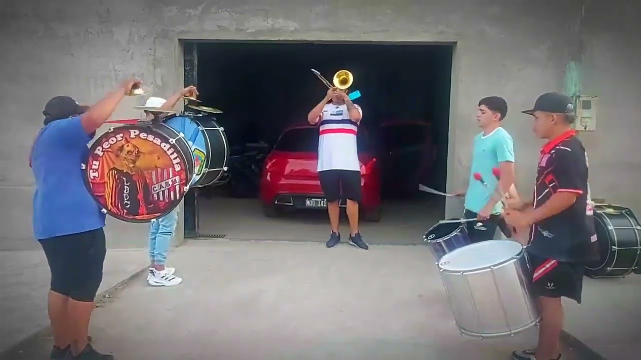 nuestro equipo titular sale a la cancha con un popurrí furioso