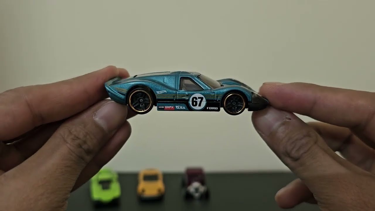 2025 Five pack Hot Wheels Retro Racers