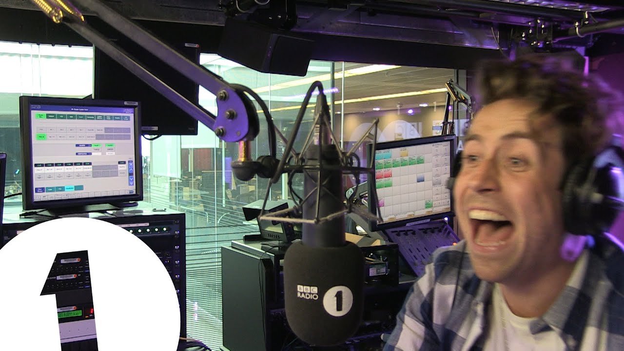 Who's performing at BBC Radio 1's Teen Awards?...