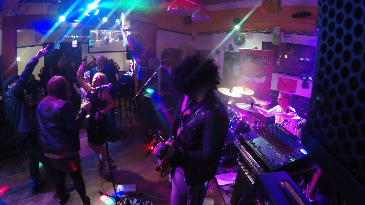 Dakota (Cover) - Surrounded By Morons - Live at The Arden Inn, Accrington 31.12.21