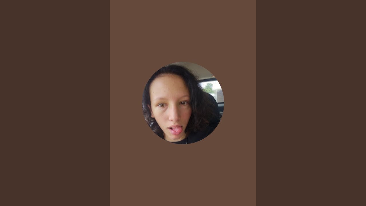 Sarah Connell is live!