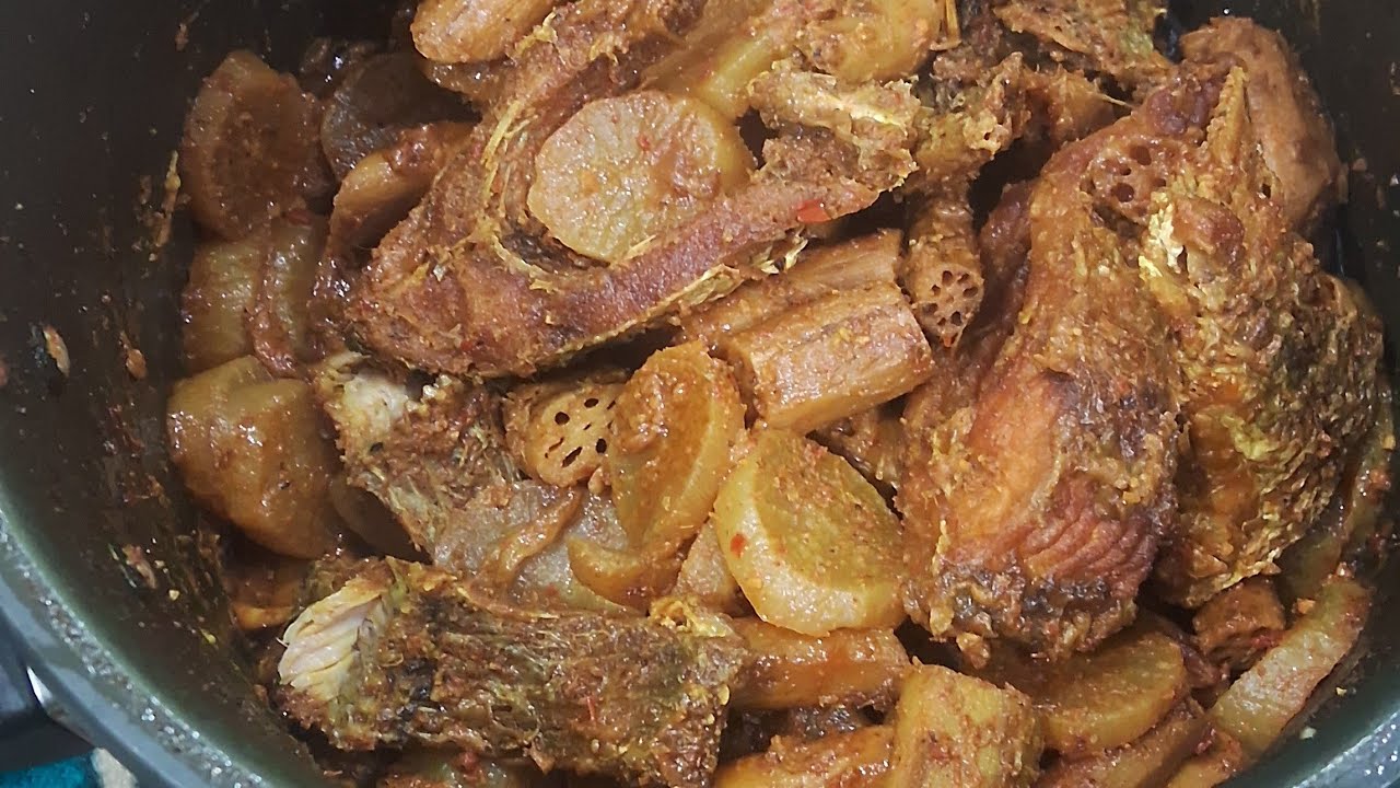 (Gaade Muji te Nedir) kashmiri style winter special Gaade Muji te Nedir