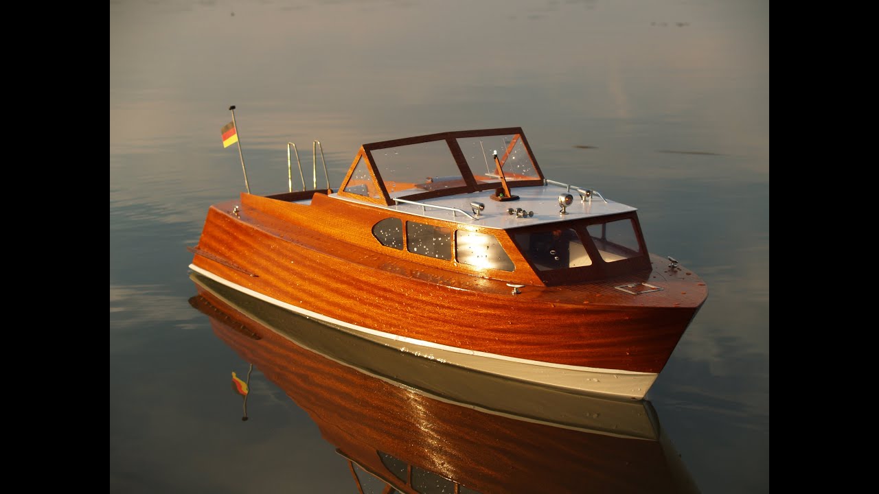 RC boat 