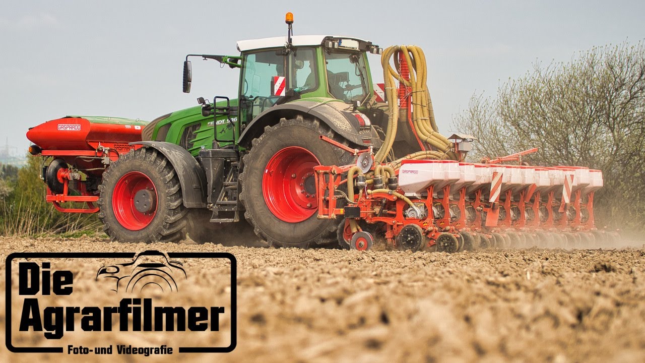 Fendt Vario 936 mit GASPARDO Maislegemaschine / Die Agrarfilmer