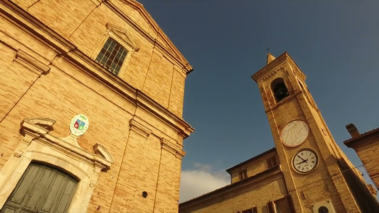 MASSIGNANO PICCOLO BORGO MEDIEVALE MARCHE  20 - 2 - 2022