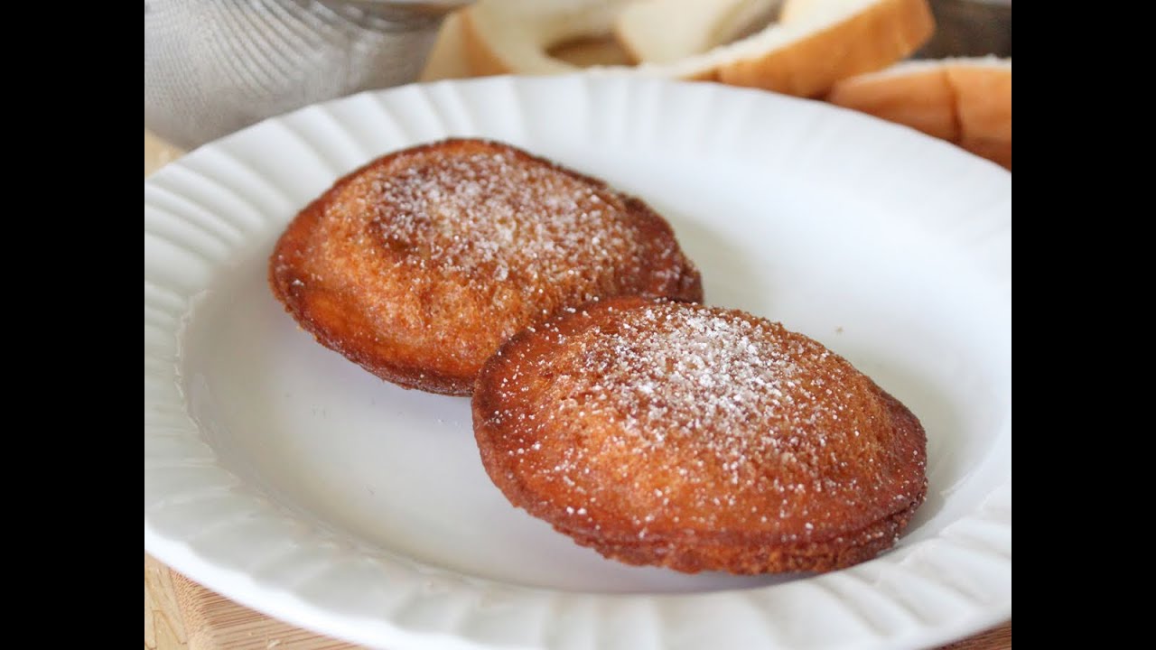 Fried Peanut Butter & Jelly Pinchy Pies! - Fried PB&J Donut-Like Object
