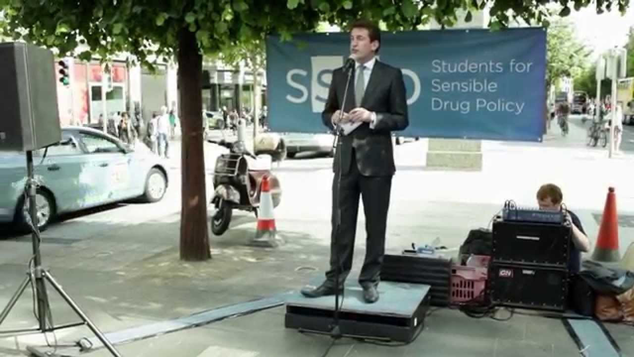 Aodh&aacute;n &Oacute; R&iacute;ord&aacute;in TD calls for decriminalisation of drugs in Ireland