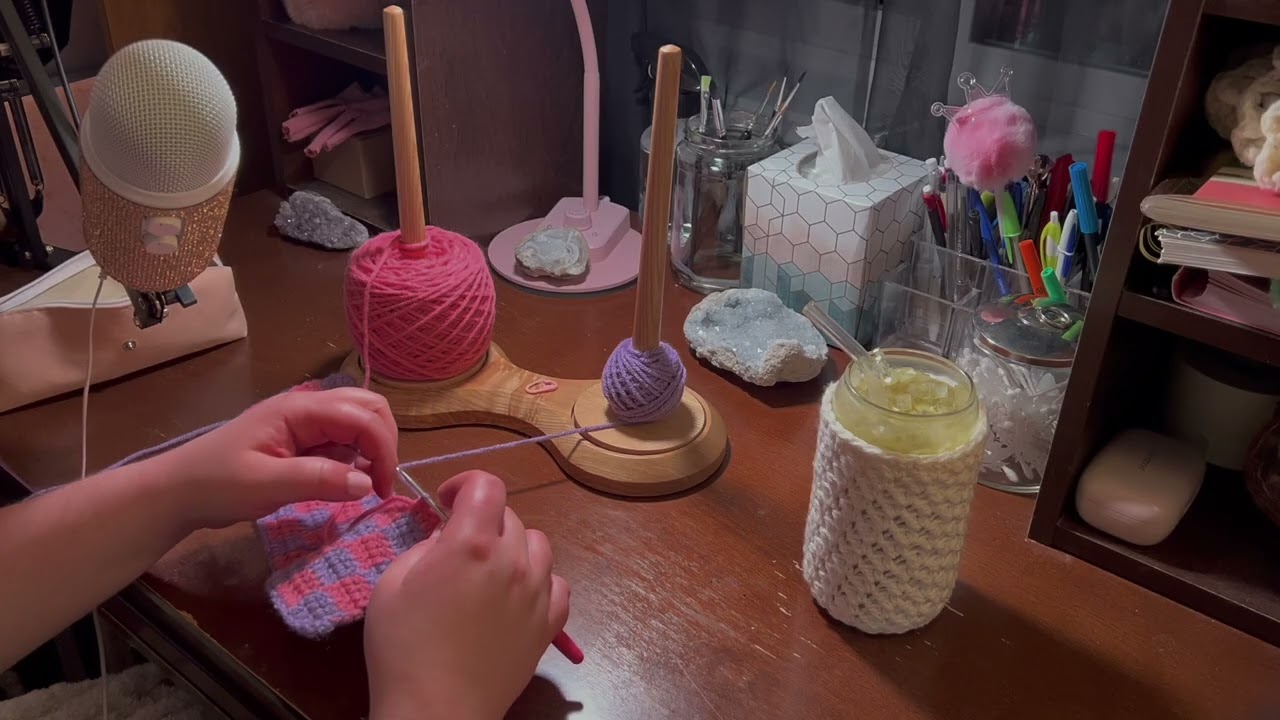 ✨ASMR crochet with me 2 💖💜 soft spoken rambles