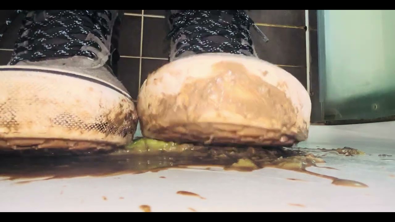 Muddy Cucumber Crush for Client Extra Footage 😆😈