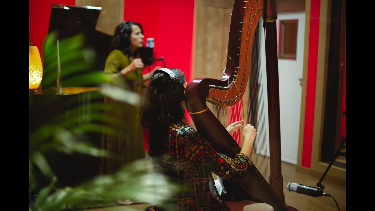 Calma (Isabel Fructuoso  & Julian Bendall). Carolina Araoz, voz; Eve Matin, arpa; Lalit Kumar, perc.