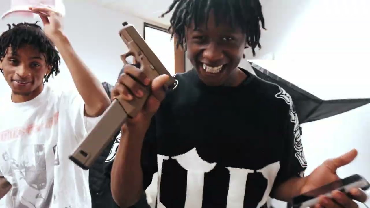 300luhO- Ima Beast [Official Music Video]