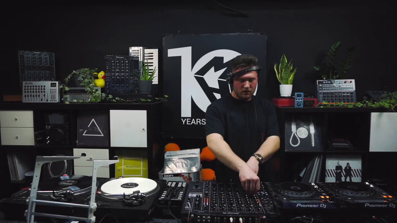 Fantoo LiveStream X MinimalArtFamily (02.20)