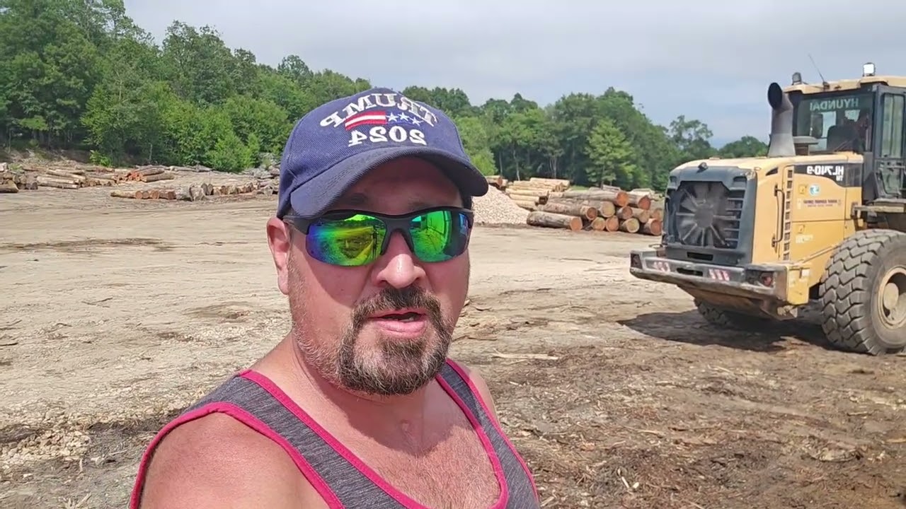 Season 4 Episode 13 Log Truck Loading Shipping Containers With Export Logs