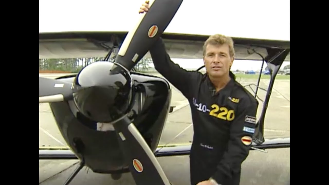 Шон Д. Такер 10-10-220 Challenger Biplane Aerobatic