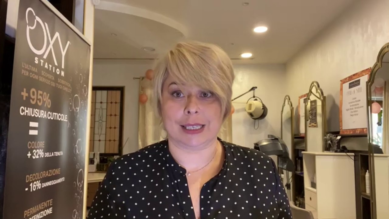 Quante volte lavare i capelli a settimana?
