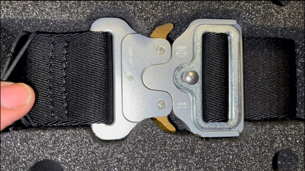 1017 ALYX 9SM 'Black & Silver' Classic Rollercoaster Belt