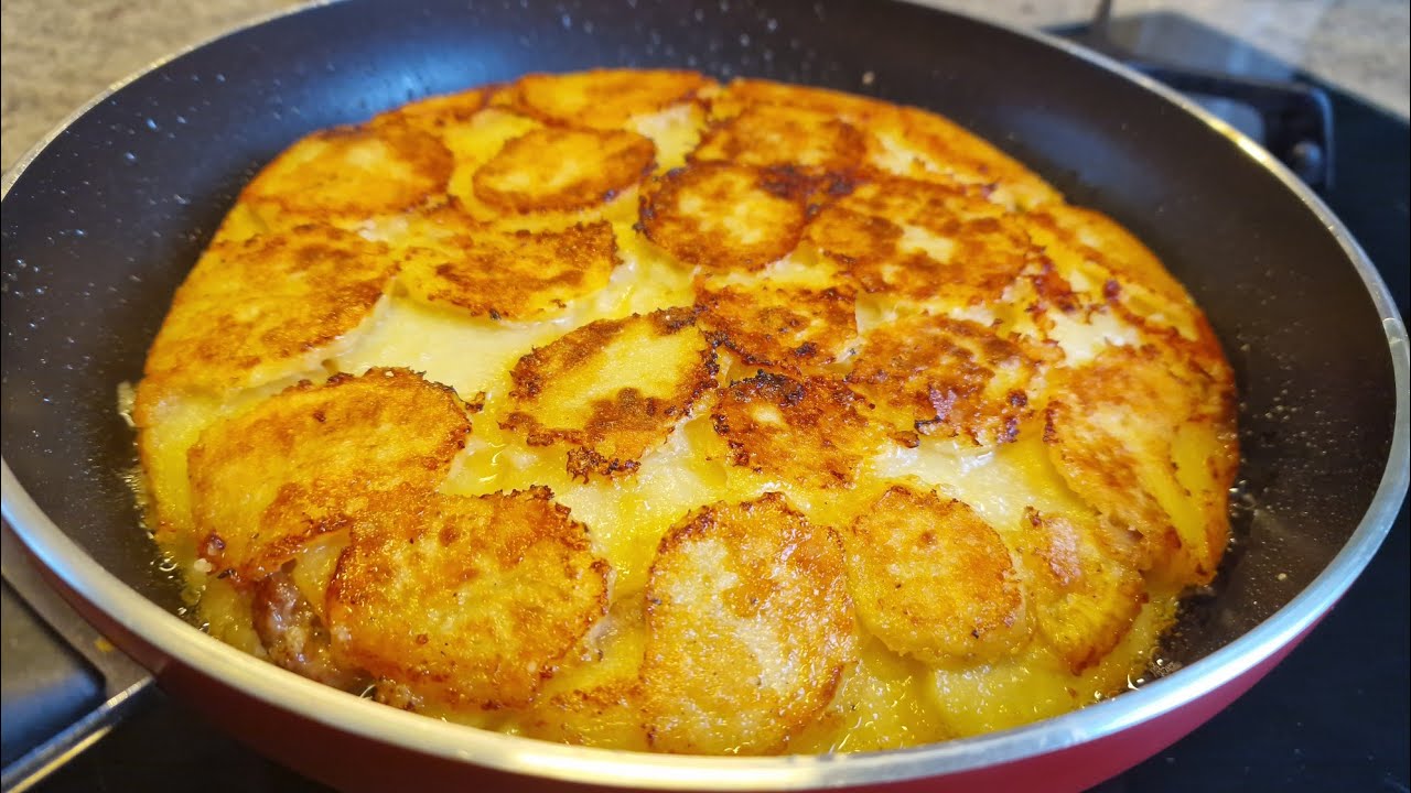 КАЛАБРИЙСКАЯ КАРТОФЕЛЬНАЯ ЗАПЕКАНКА С КОЛБАСОЙ И СЫРОМ ПРОВОЛА