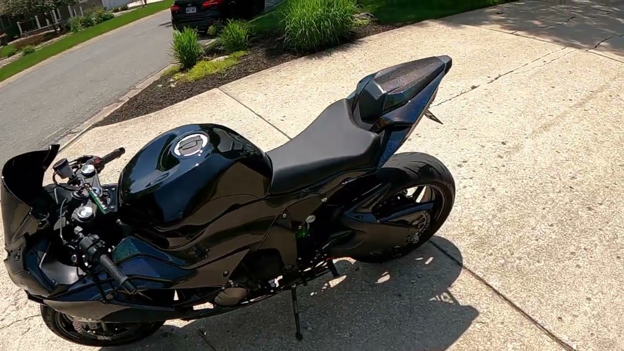 2021 ZX6R Fairings Installation and review / AMOTOPART