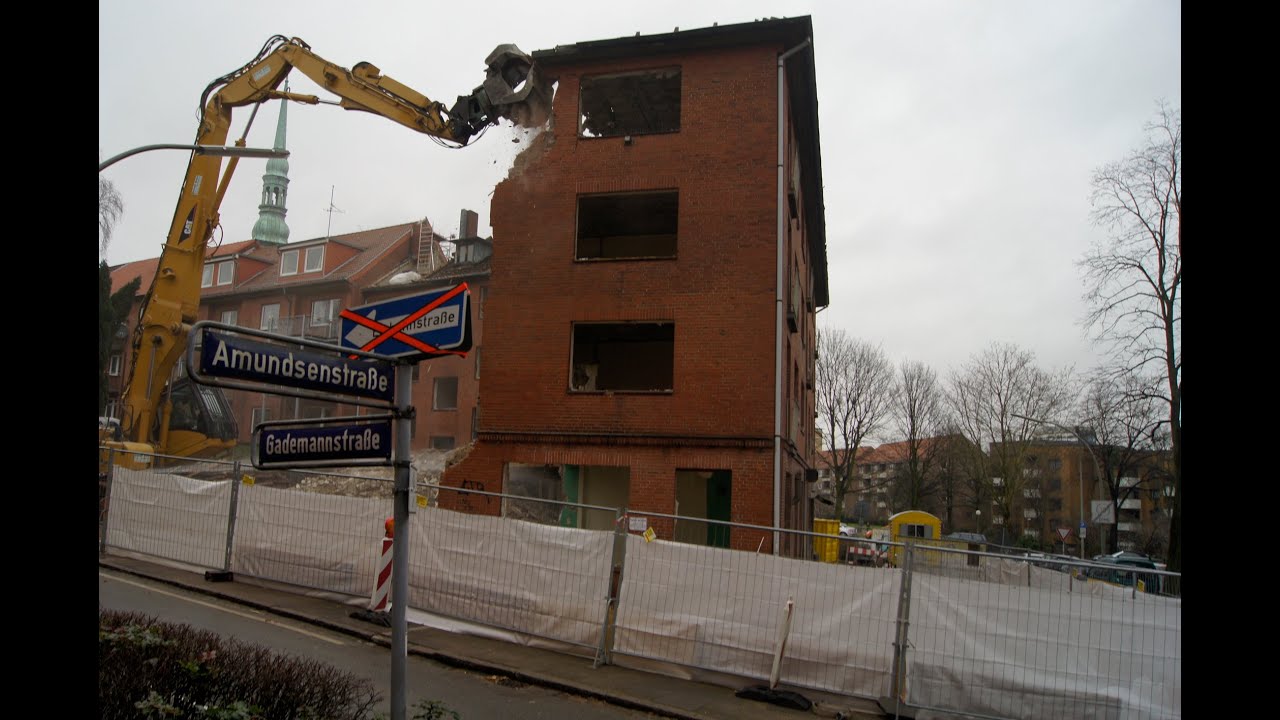 Begehung und Abriss der Gebäude Gademannstraße, Amundsenstraße / Ecke Kirchenstraße  2011, 2012