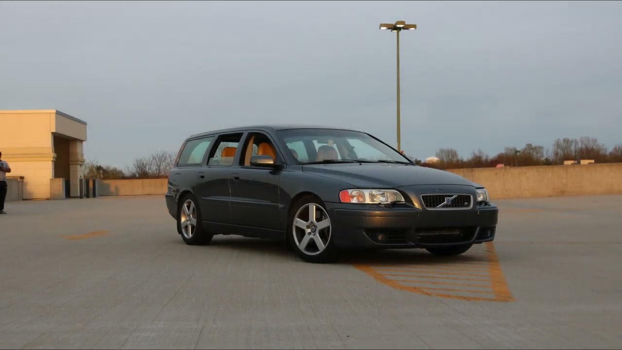 Nasty Volvo Wagon 2 Step Launch and Exhaust Sounds!