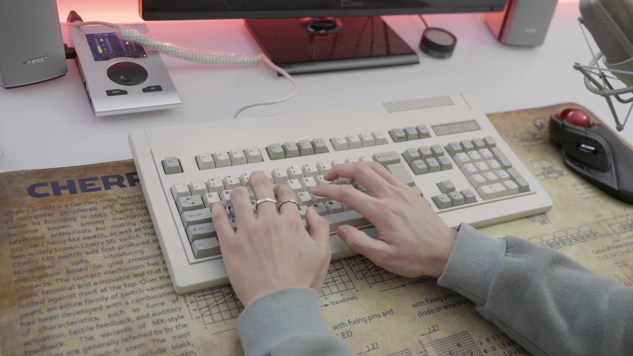Monterey K104 with SKCM White Alps Typing Sounds ASMR
