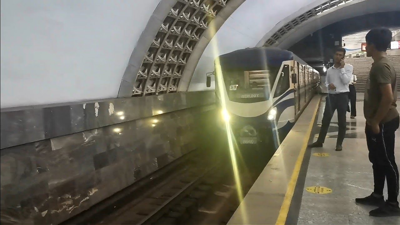 Узбекистанская (Для Москвы - АПЛ) линия Ташкентского метро. 81-717/714 