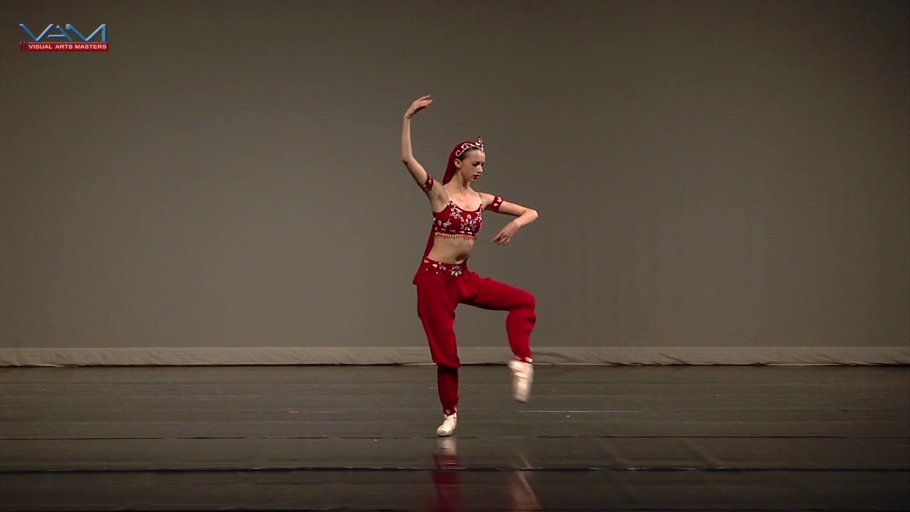 Ashlynn Brown YAGP2018 Chicago performing Nikiya variation from La Bayadere (M. Pitepa)