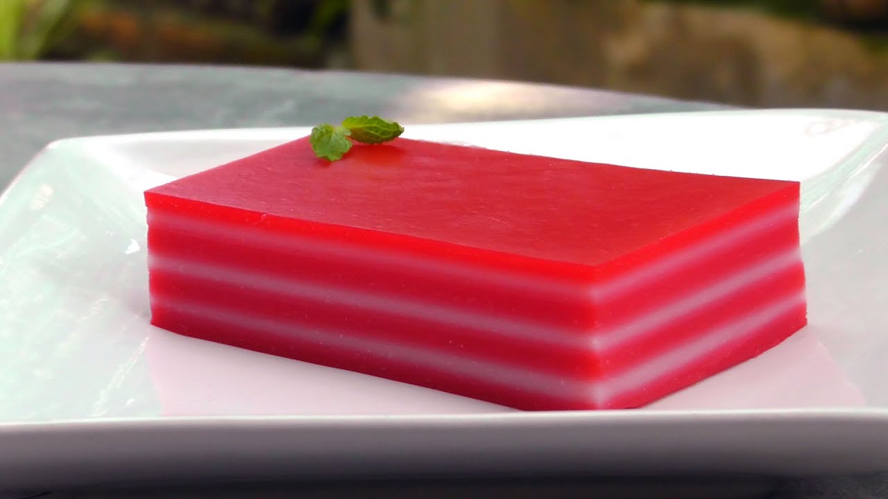 Thai Layer Cake - Khanom Chan - Vegan Vegetarian Recipe