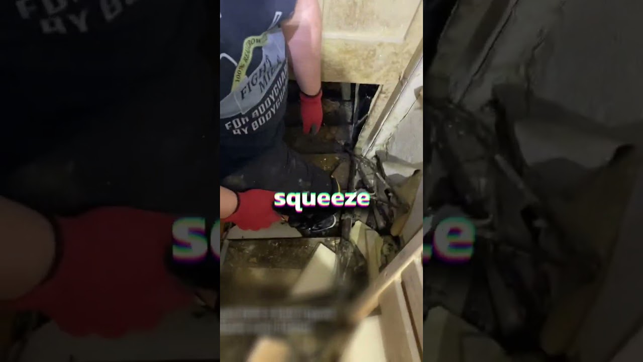 Они нашли секретную комнату под своим домом...