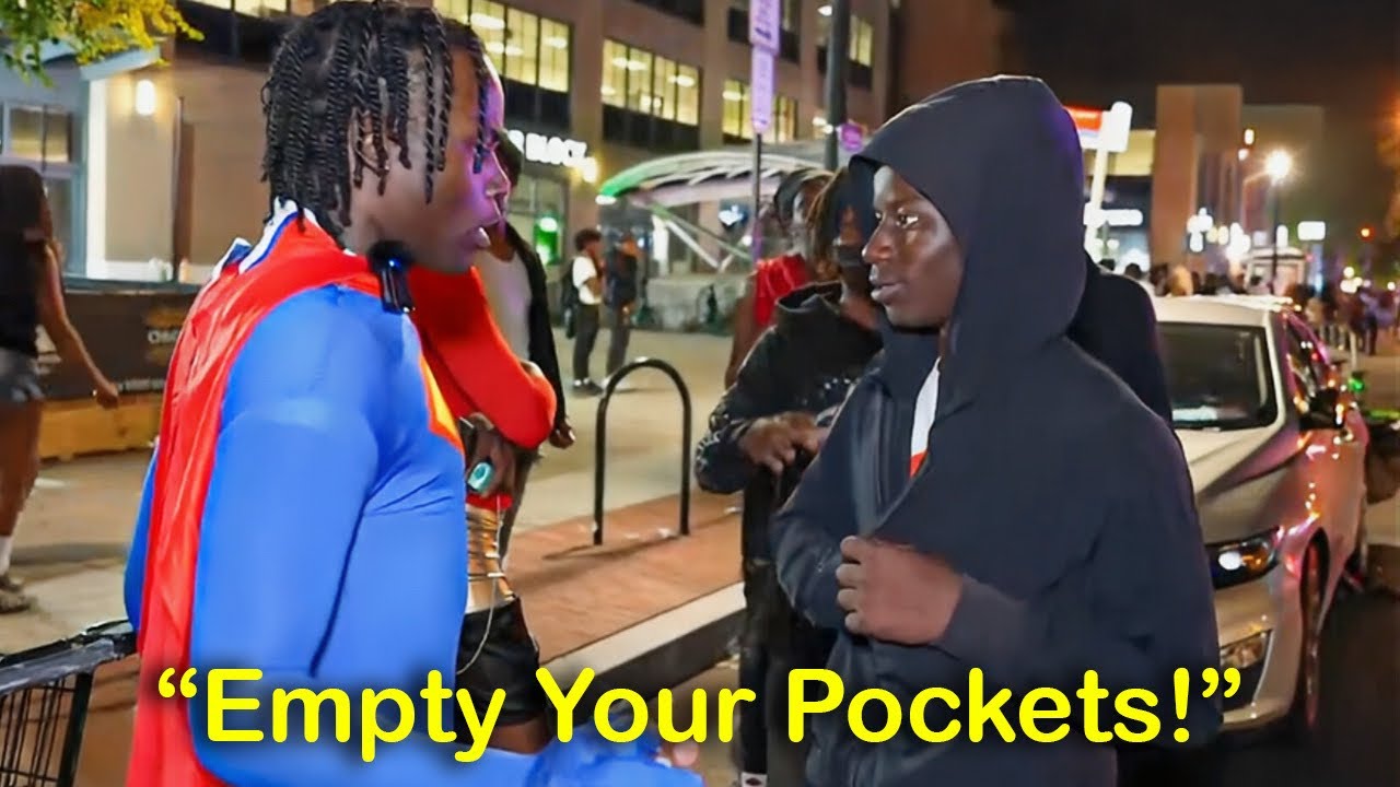 Stopping Crime in the Hood as a Superhero!