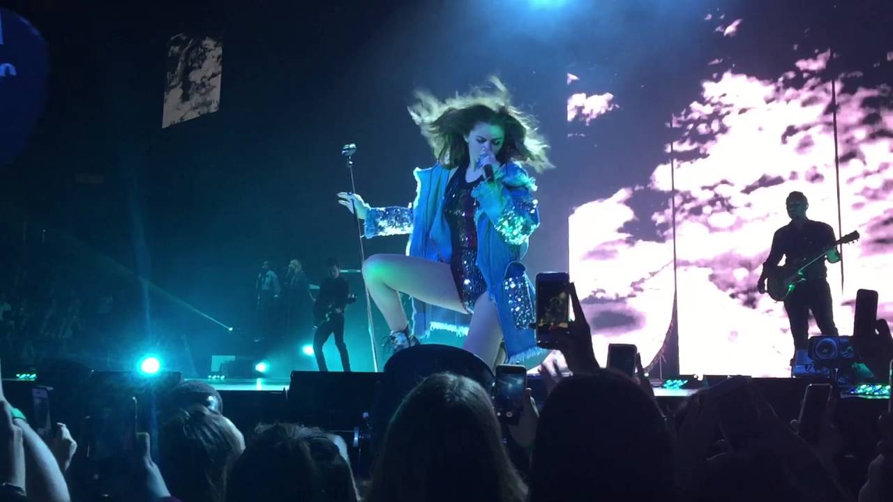 Selena Gomez Live: Sweet Dreams Cover