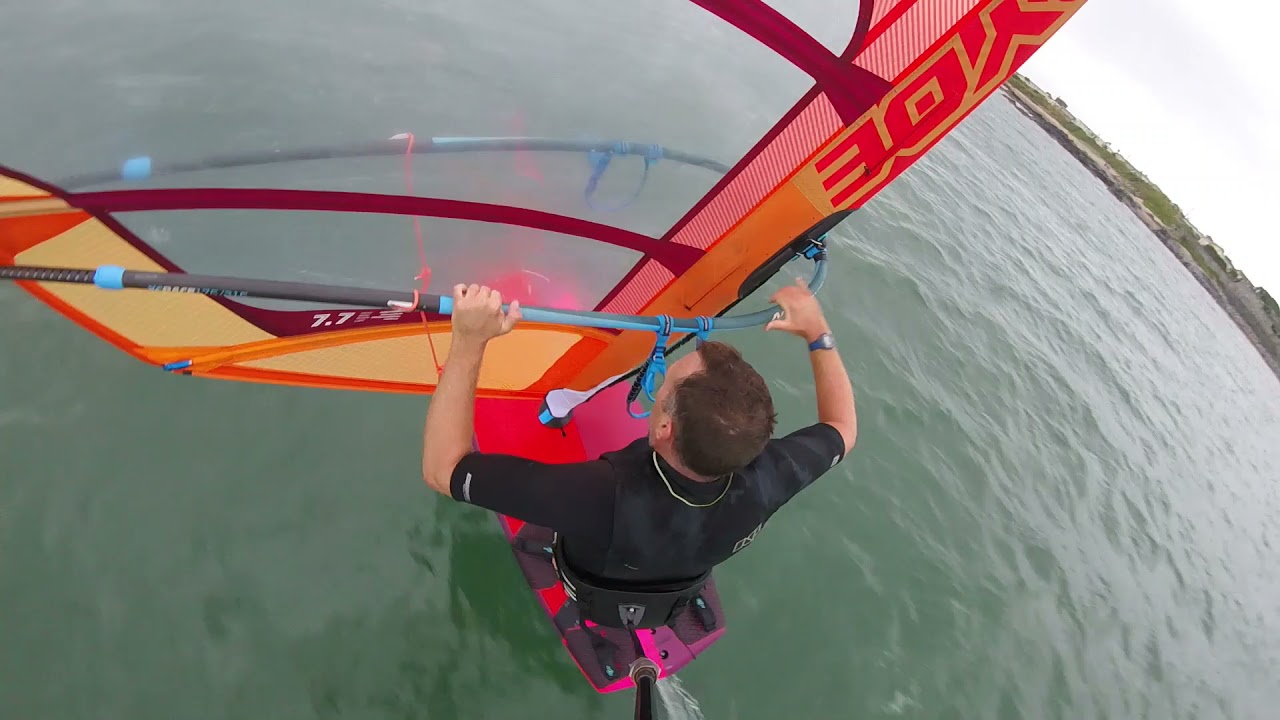 How to: Foil Gybe larger sails