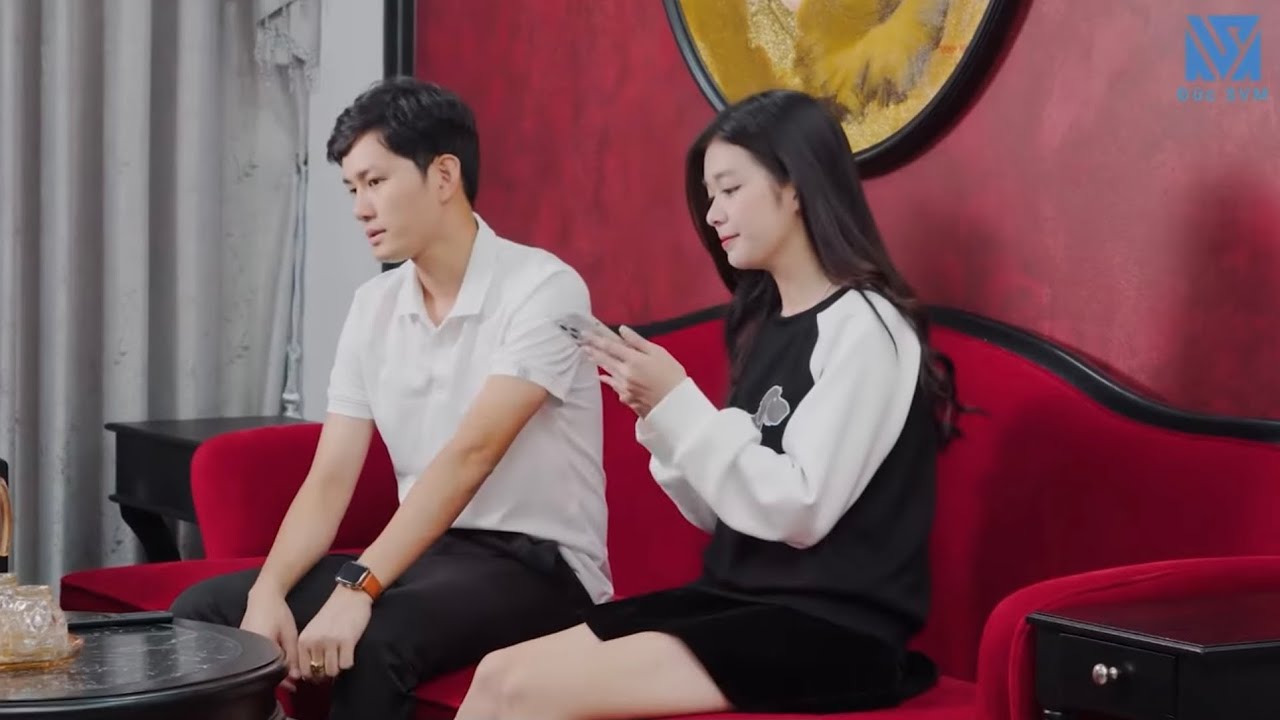 Chủ Tịch Về Thăm Lại Thầy Cô Giáo Cũ Lại Nên Duyên Với Cô Vợ Nhí Nhảnh Và Cái Kết