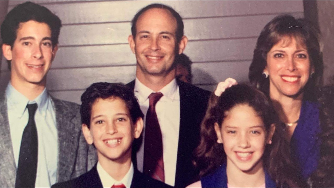 Reverse Trivia: The Adelson Edition- video starts at 02:40