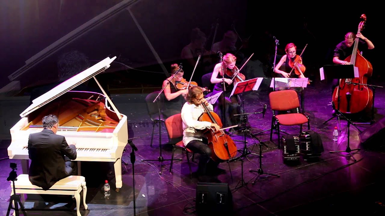 DUO Russo & Vilensky WITH ENSEMBLE (A.PIAZZOLLA/P.RUSSO:  LIBERTANGO)
