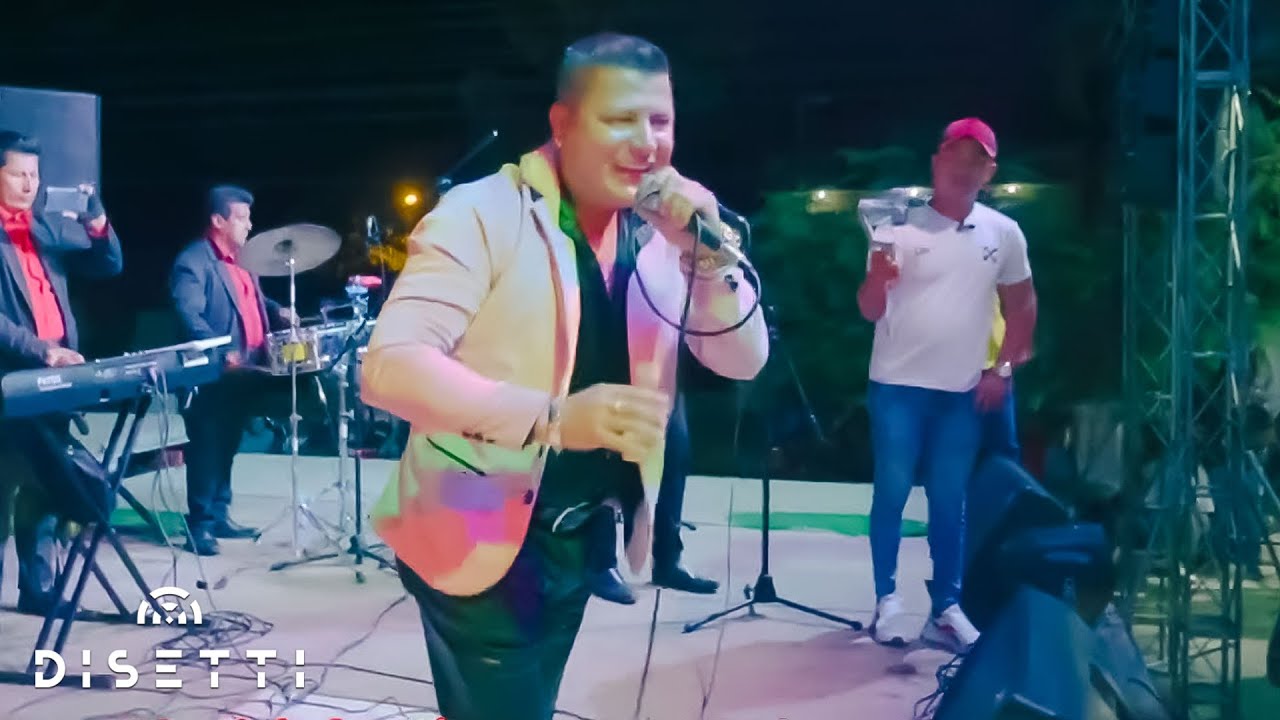 Nestor &Aacute;lava - Medio Coraz&oacute;n (Video En Vivo) | Bolero Rockolero