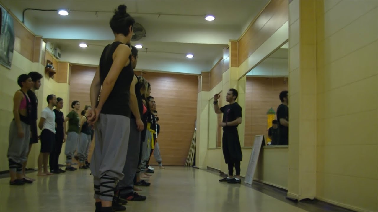 CLASE DE KUNG FU COMPLETA | PATADAS Y PASOS DE MONJE | ESCUELA HUWEI MADRID