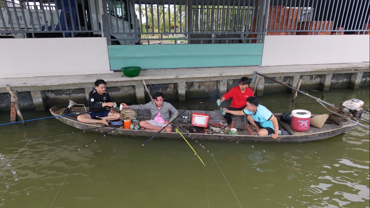Niềm Vui Ngày Tết, Hành Trình Câu Cá 2 Ngày 1 Đêm Nướng Trên Xuồng Lênh Đênh #cuocsongmientay