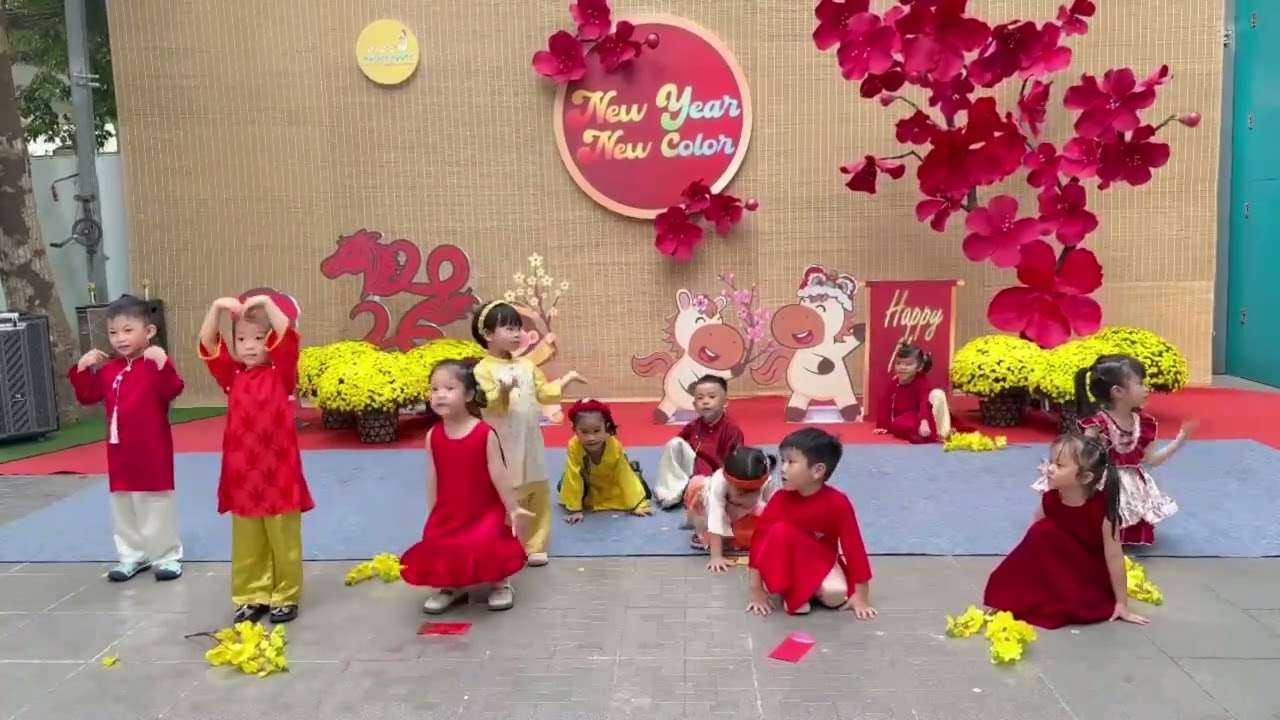 K1BL  CLASS  Cái Tết Giàu