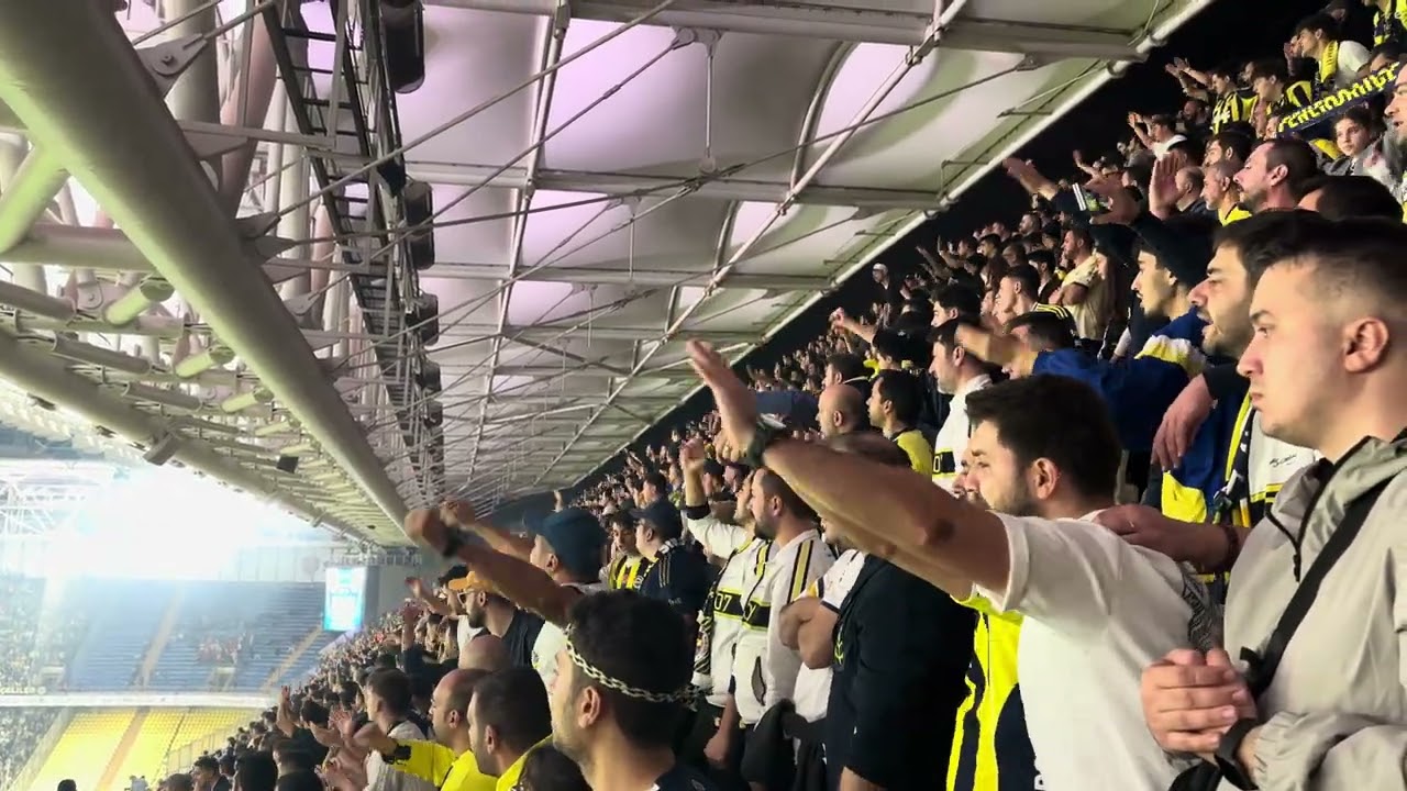 FENERBAHÇE - KAYSERİSPOR SANTRA İLE BERABER OMUZ OMUZA