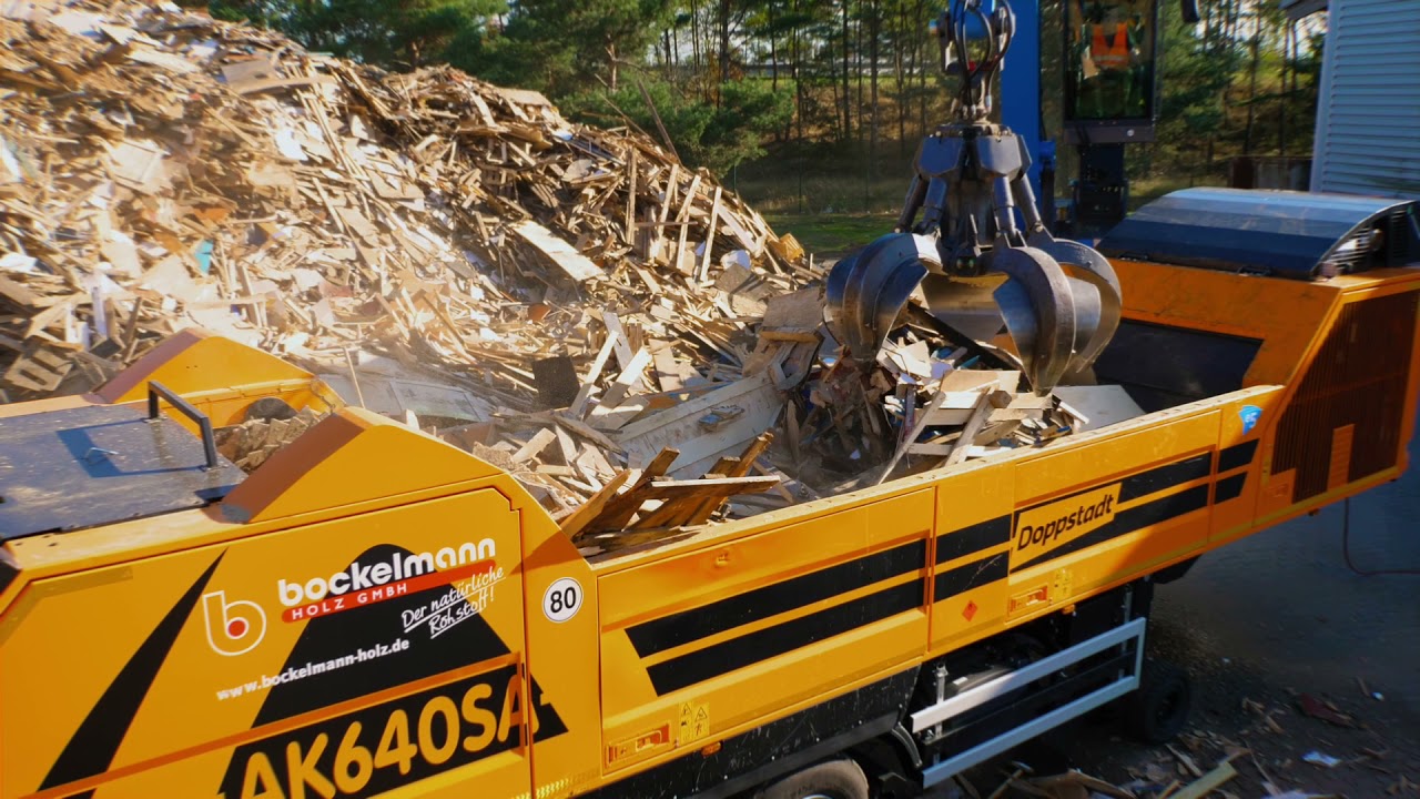 Aus ALT machen wir NEU! Altholzentsorgung und -recycling