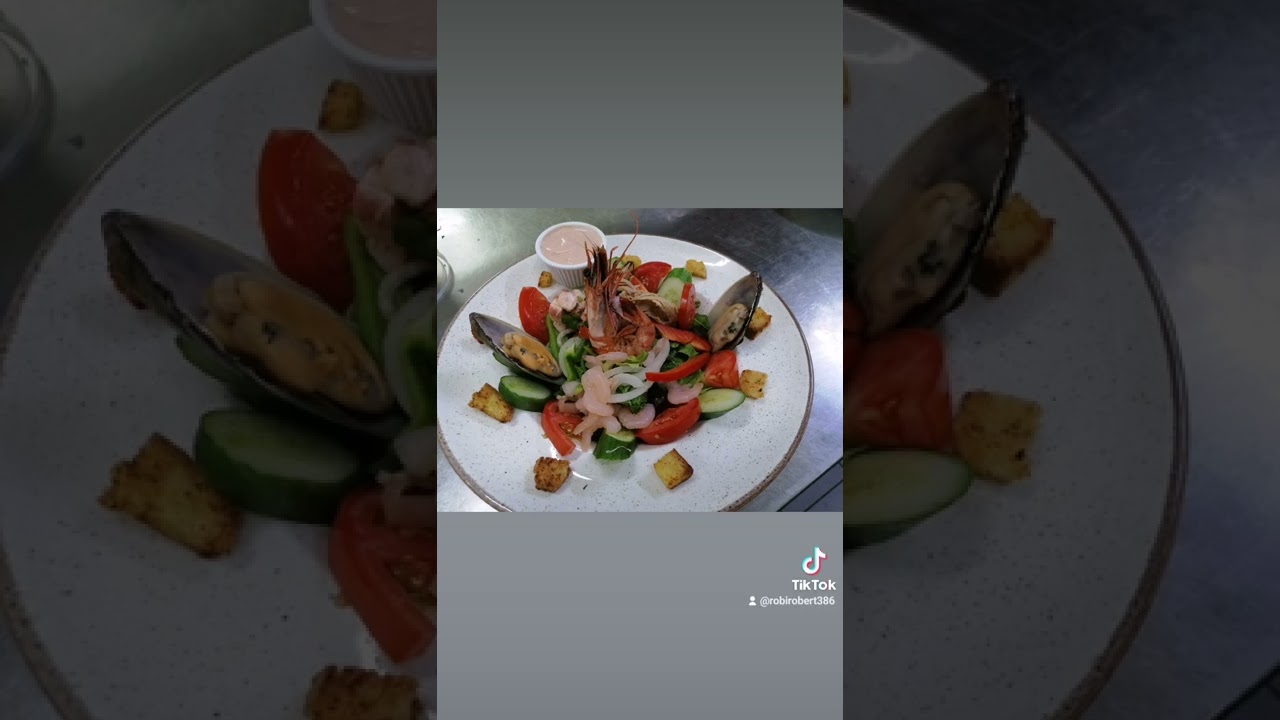 Salată de fructe de mare